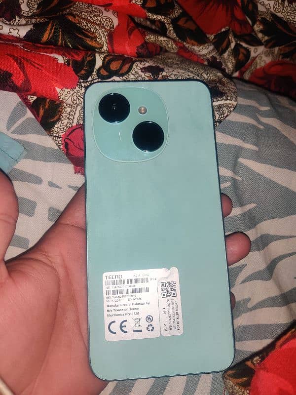 Mobile Tecno Go 1 with box. New Bs 10 din use Howe hy 5