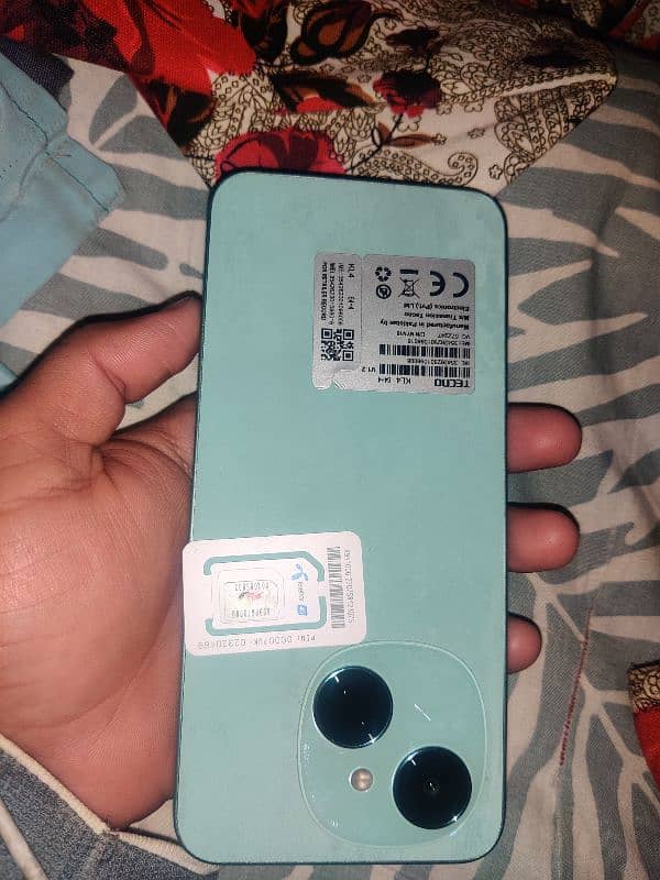 Mobile Tecno Go 1 with box. New Bs 10 din use Howe hy 7