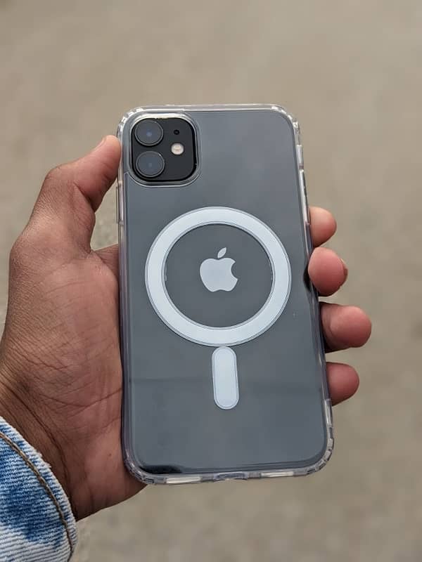 iphone 11 jv 64gb in black 0