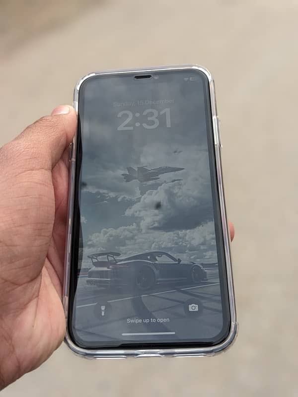 iphone 11 jv 64gb in black 2