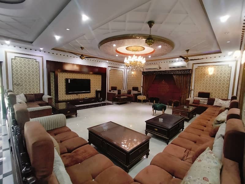 Gulberg 2 Bed'S Fully Furnish Best Location Local And Overseas Pakistani 5