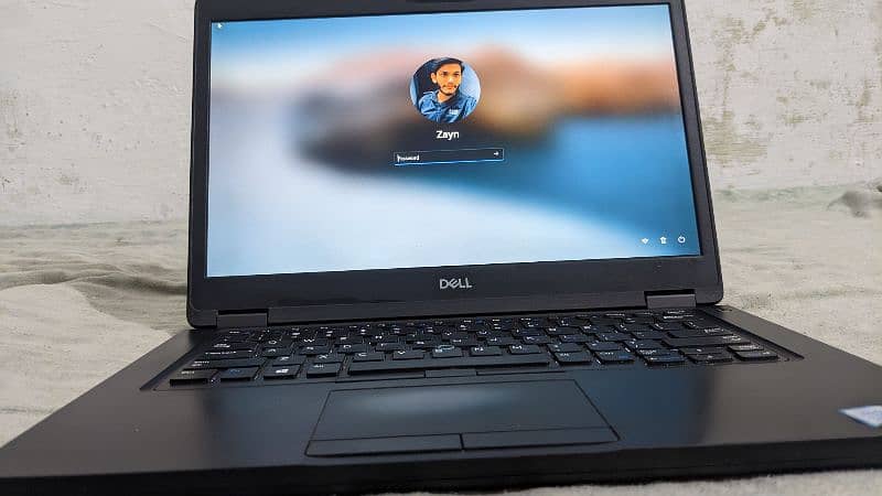 Dell latitude i8  16GB ram 3