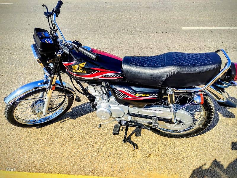 Honda 125 2024 model, islamabad register 1