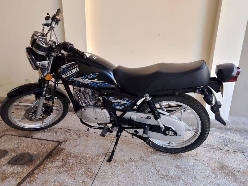 Suzuki GS 150 SE. One handed driven only 7000km 8