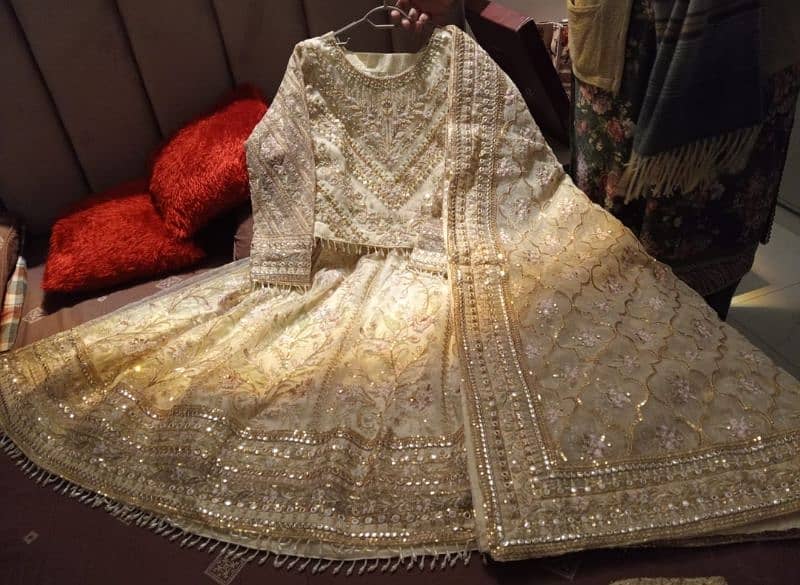 Walima Lehnga / BRIDEL LEHNGA 0