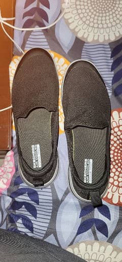 Sketchers shoes 43 num