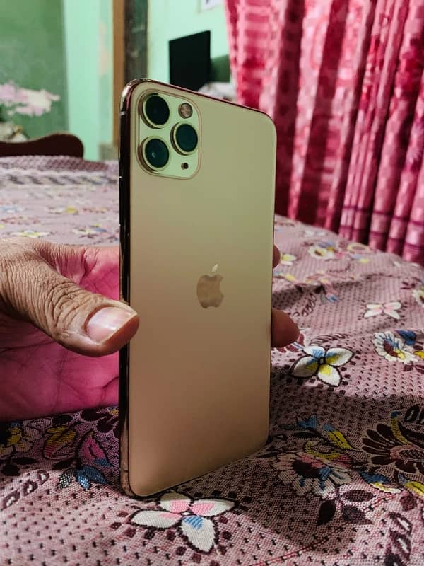 IPhone 11 Pro Max 64GB Dual PTA Approve Gold 2