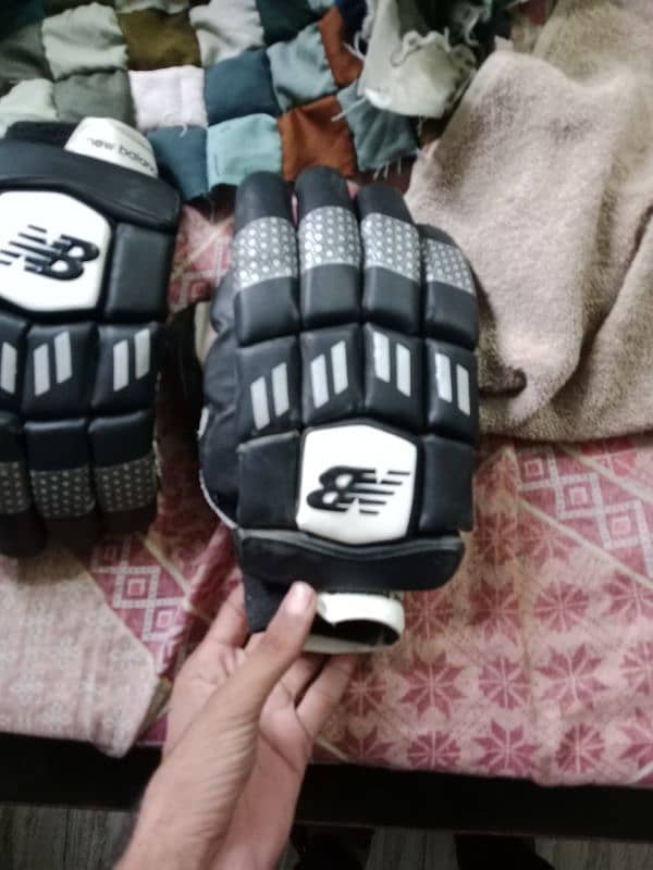 NB gloves Available 0