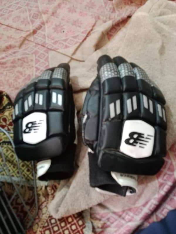 NB gloves Available 3