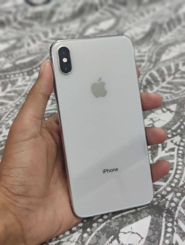 iPhone Xs max pta approved 5