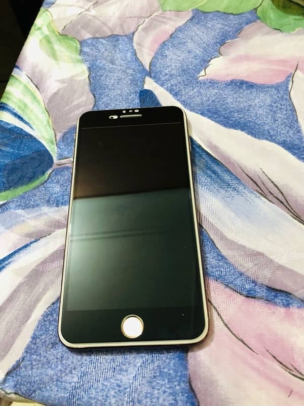 iPhone 8plus (256gb) Pta Approved 1