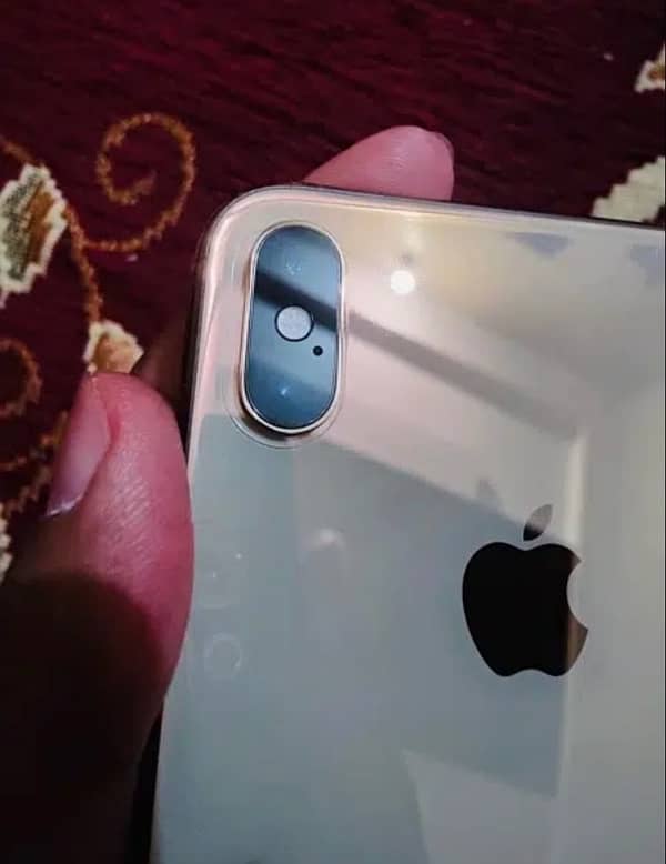 IPhone XS Max Dual PTA Approve 256GB Gold colour 2