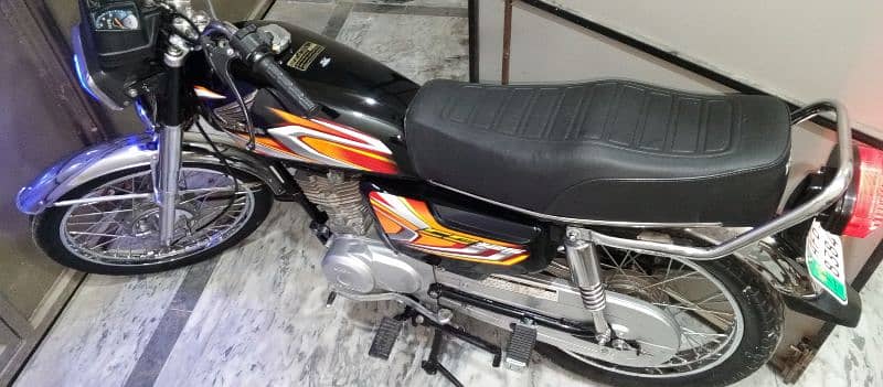 Honda 125 lush condition 10