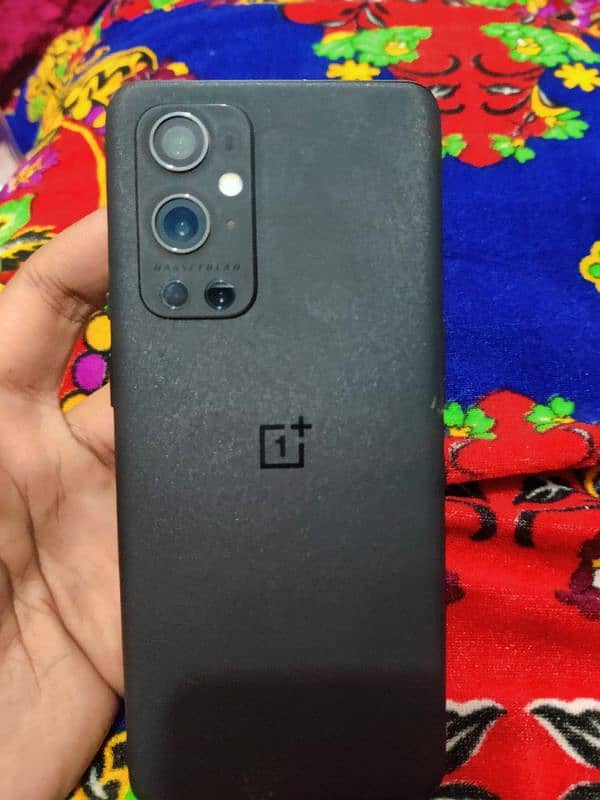 OnePlus 9 pro all oky 12/256 10.9. 5 dual sim 4