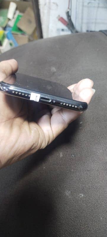 iphone x condition 10/9 battery healthy 84 2