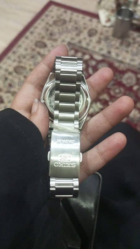 Seiko 5 watch 3