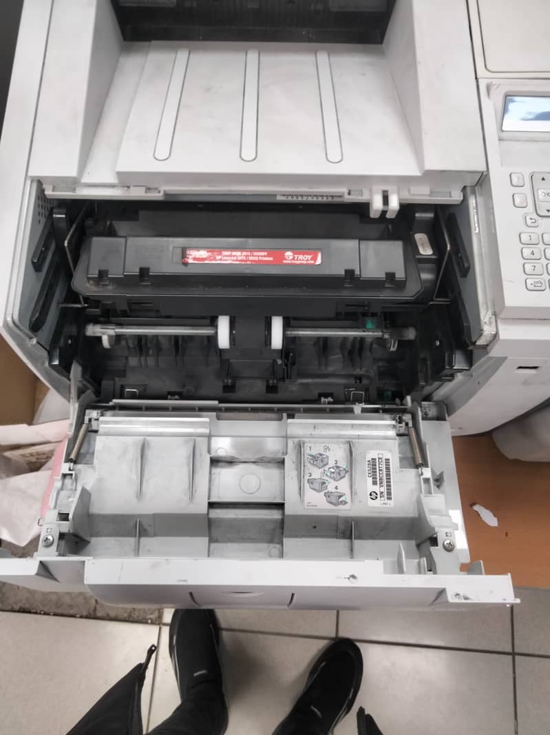 Hp Laserjet P3015 *0*3*2*3*4*0*5*5*4*3*5* 3