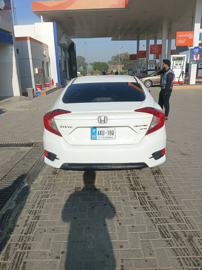 Honda Civic Oriel Prosmatec UG 2018/19 1