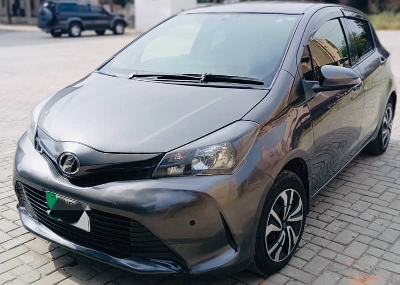 Toyota Vitz 2014 0