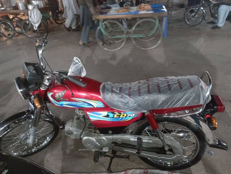 Honda CD 70 2024 1