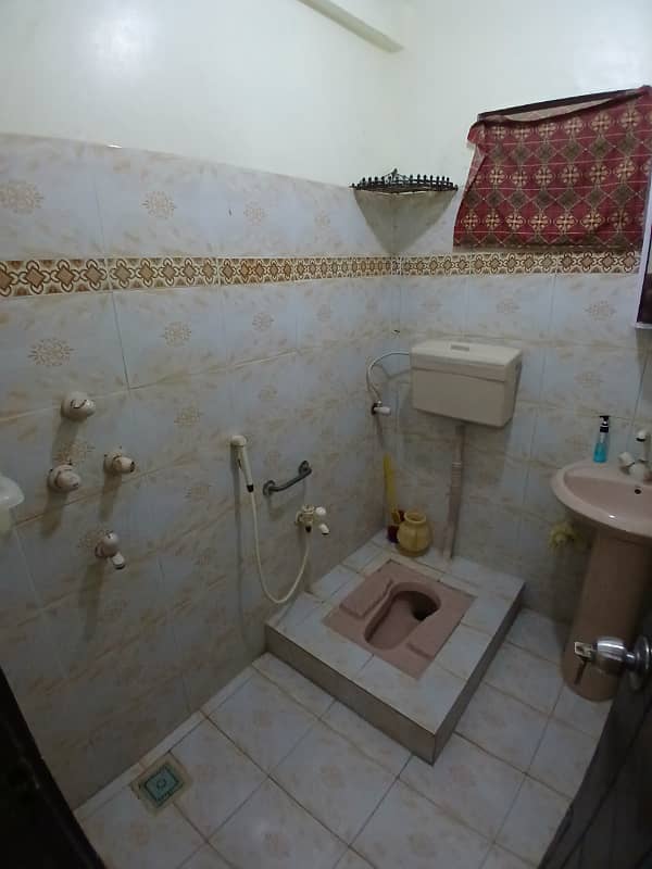 IDEAL 2 BED DD APARTMENT FOR RENT IN GULSHAN-E-IQBAL 2