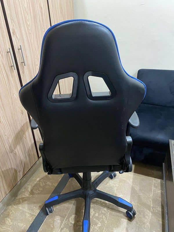 Gaming Chair (Global Razer) 4