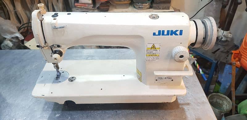 juki 8700 sewing machine 0