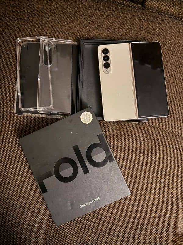 Samsung Galaxy Z Fold 4 (pta Approved) 2