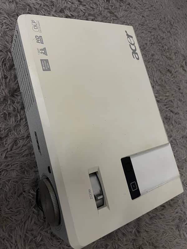 acer h5360 projector 0