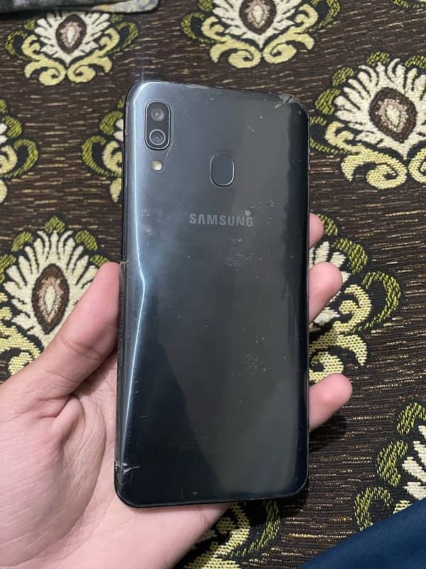 SAMSUNG A30 4/64 GB PTAAPPROVED DUAL SIM 1