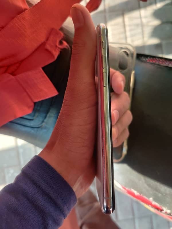 iPhone X256GB exchange possible 1