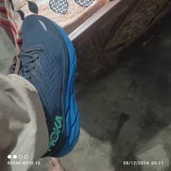 hoka clifton 8