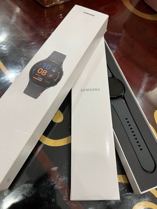 Samsung Galaxy FE smart watch 2