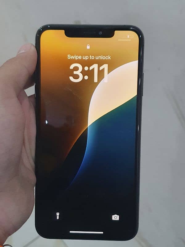 i phone xs max 256GB Factory Unlock 1