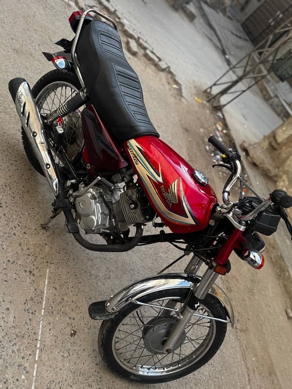 Honda 125 2016 Model 4