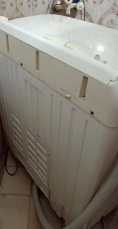 10 kg twin tap washing machine used 2