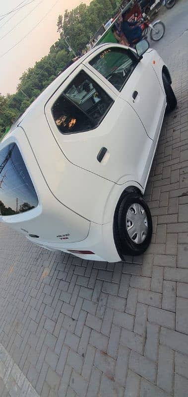 Suzuki Alto 2020 4