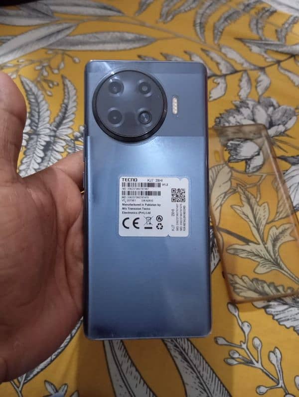 Tecno spark 20 pro plus 4