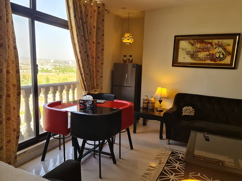 Par day short time furnished apartment available 0