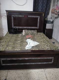 wooden bed king size for urgent sale