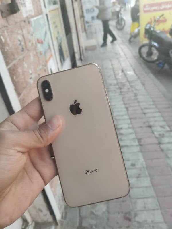 Iphone Xs max Factory unlock 64GB 8