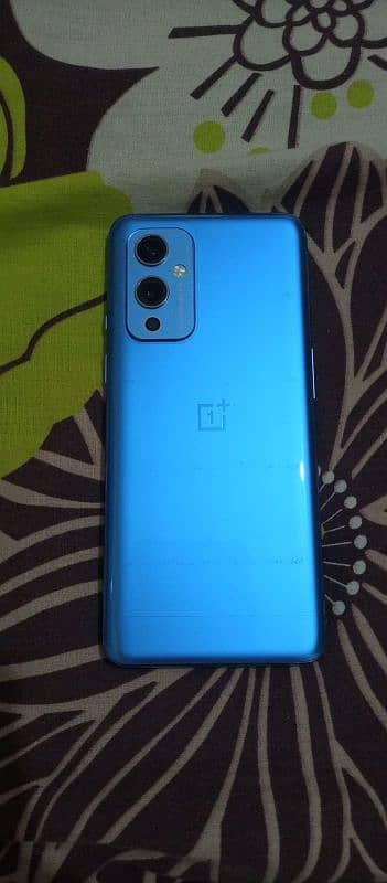 oneplus 9 12/256 1