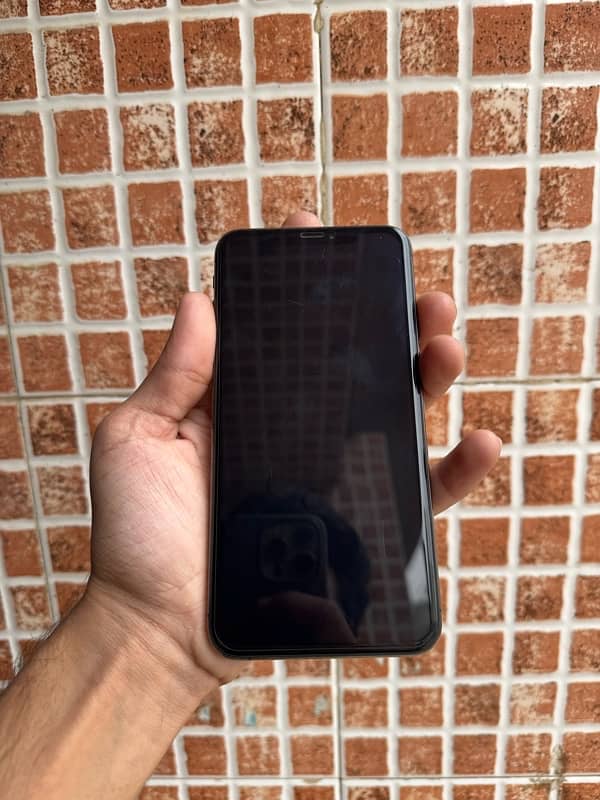 iphone xsMax 64gb PTA APPROVED 1