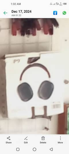 Headphone