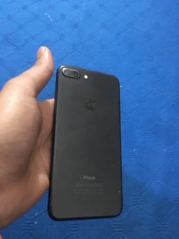 I Phone 7 Plus 1