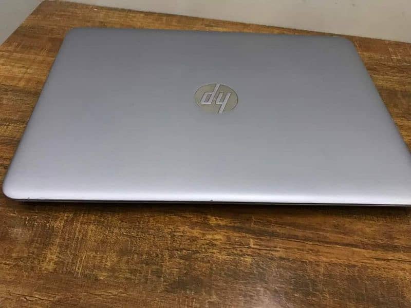 HP elitebook 8gb ram 256gb SSD 1