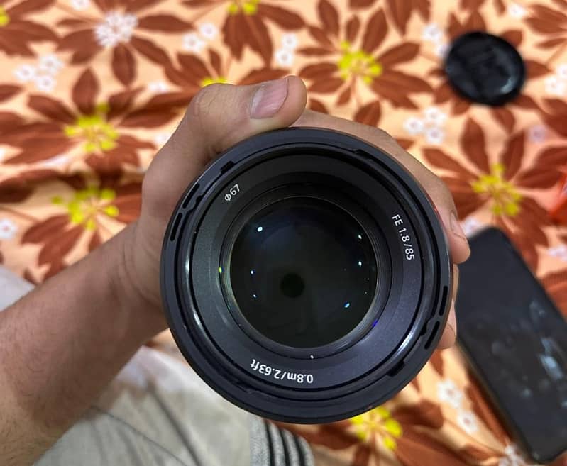 Sony 85mm f1.8 Lens 4