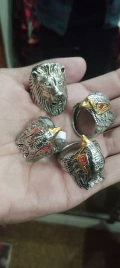 EAGLE STYLE ANTIQUE RINGS