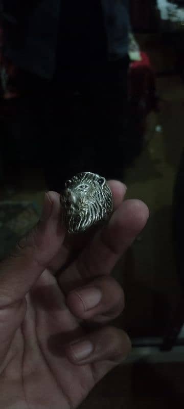 EAGLE STYLE ANTIQUE RINGS 6