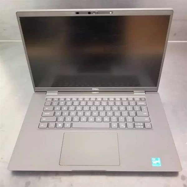 Dell Lattitude  7520 ( open box ) 1